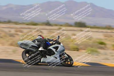 media/Nov-11-2023-SoCal Trackdays (Sat) [[efd63766ff]]/Turn 8 Set 1 (1030am)/